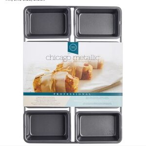 Chicago Metallic Non-Stick Mini Loaf Pan Set - Gray
